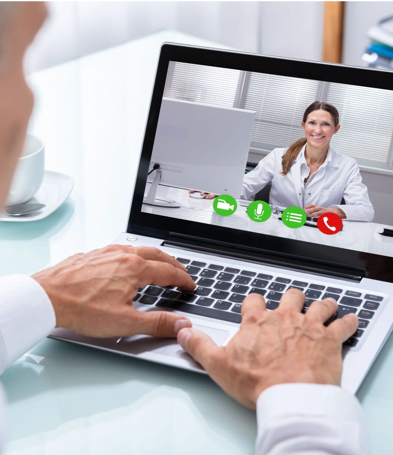 EMR Enhances Doctor-Patient Interactions